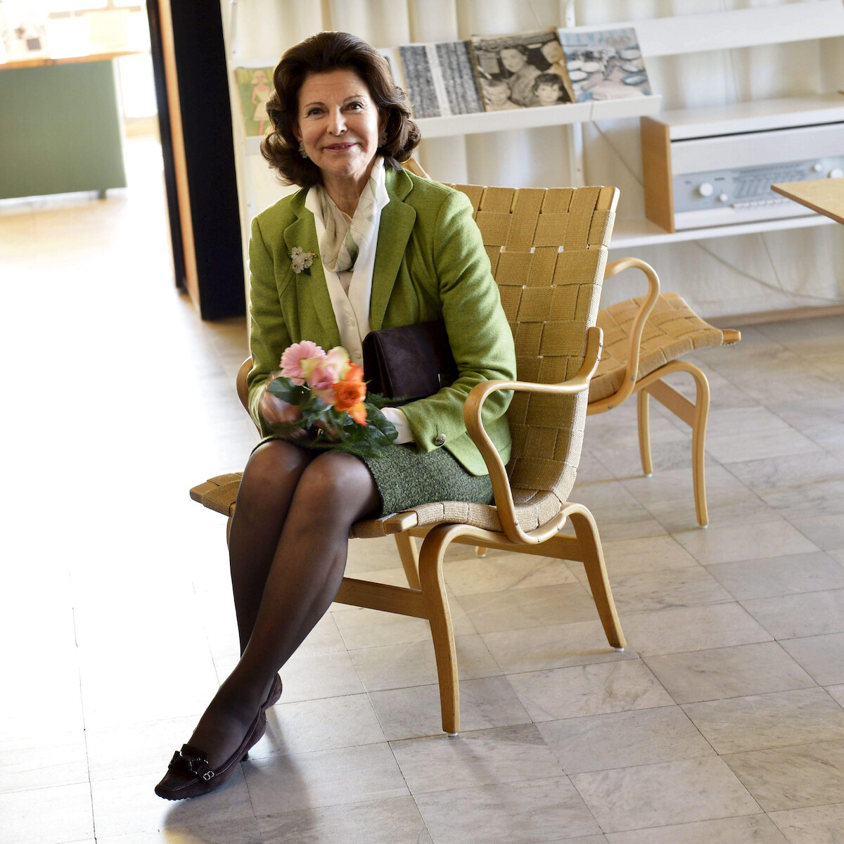 Inline Image: About That Bruno Mathsson Chair in ‘Black Crab’... Inline Image 1
