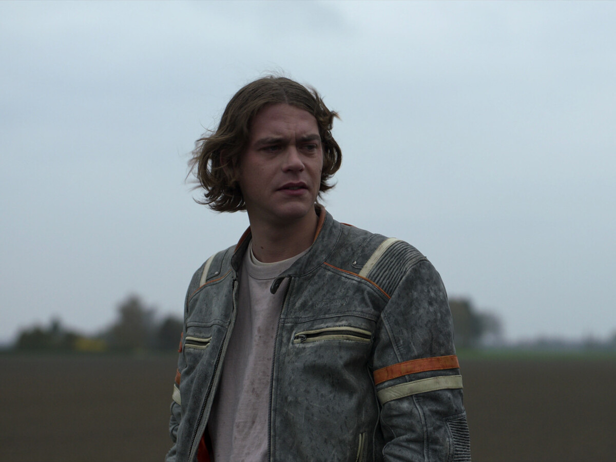 Andreas Dittmer as Frederik