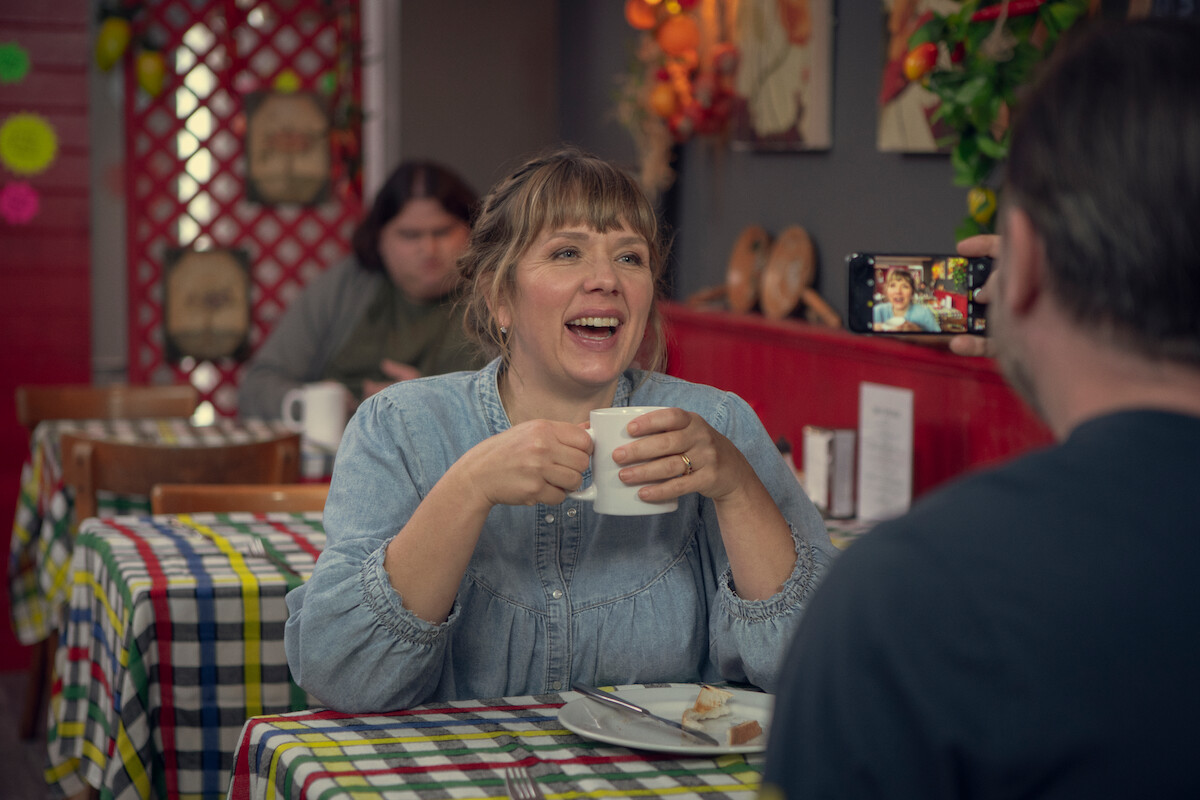 Lisa Johnson - Here’s What Happened in the Final Season of ‘After Life’