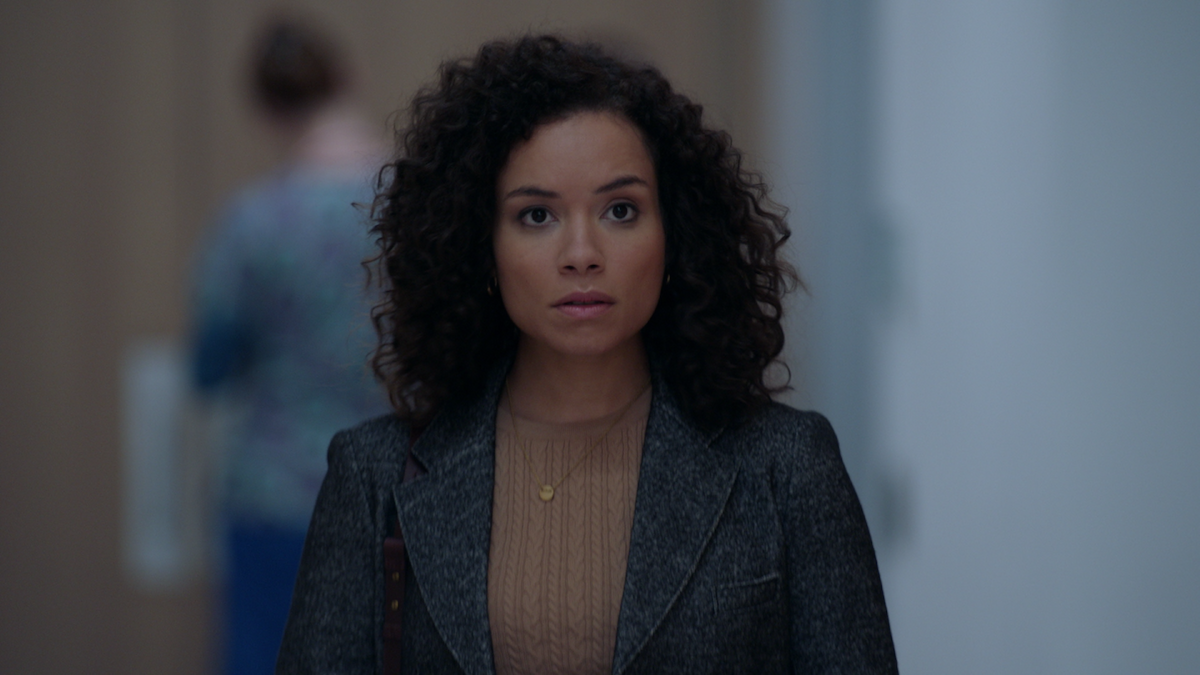 Sydney Morton as Alex in Manifest Season 2.