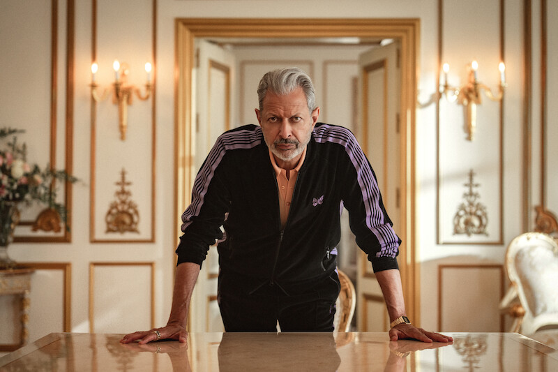 Jeff Goldblum as Zeus leans over a table in 'KAOS'