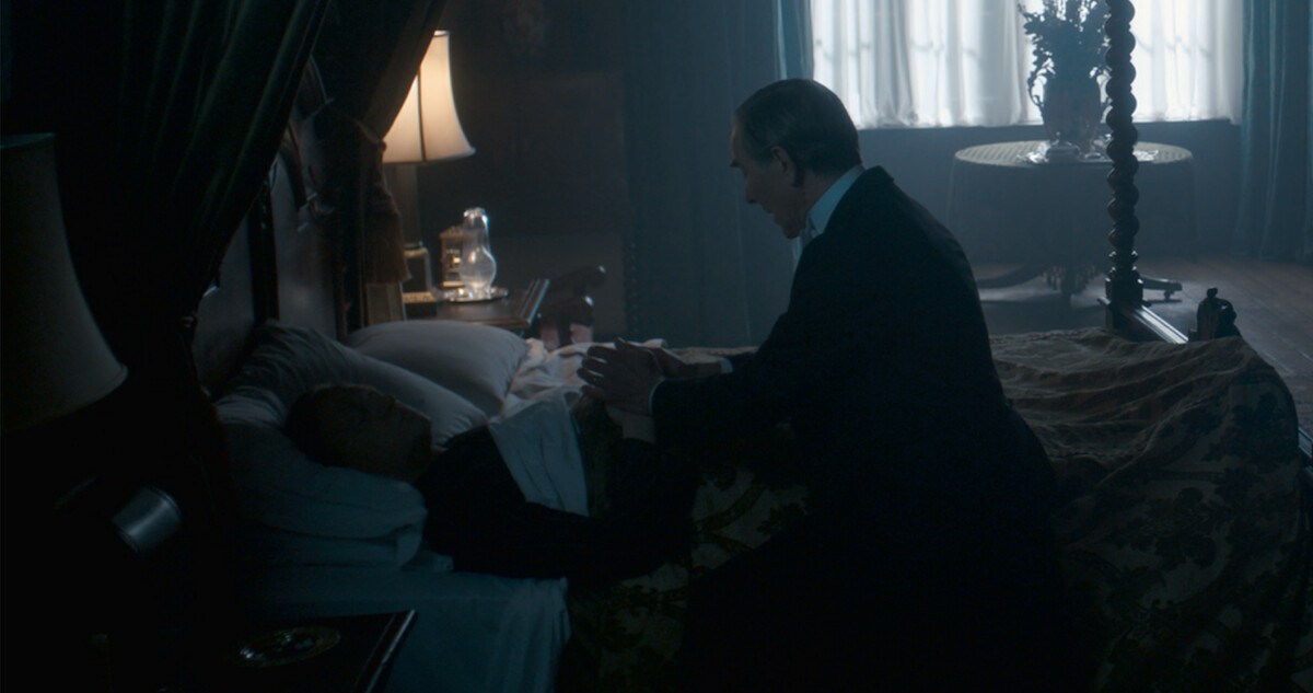 King George VI dies