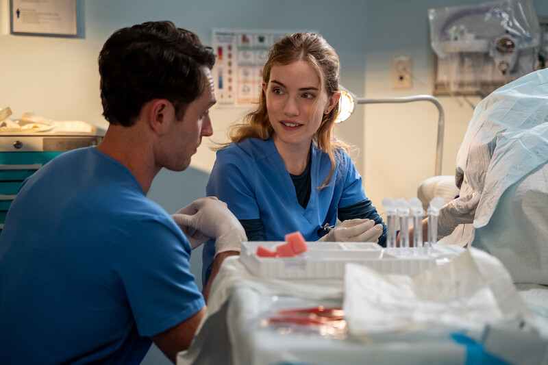 Colin Woodell as Xander Phillips and Willa Fitzgerald as Danny Simms in 'Pulse.'