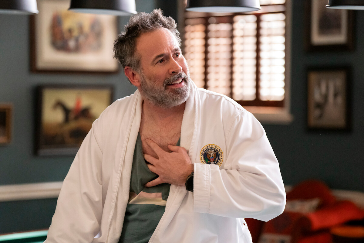 Jason Lee as Tripp Morgan in ‘The Residence’