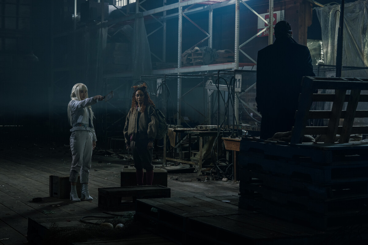 Yuyu Kitamura as Niko Sasaki and Kassius Nelson as Crystal Palace in Episode 8 of ‘Dead Boy Detectives’