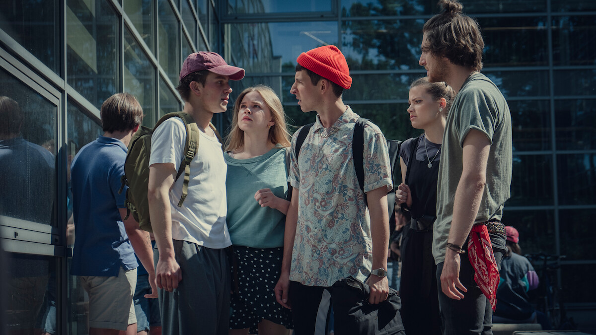 Jakub Pruski - All the Potential Suspects in the ‘Hold Tight’ Cast