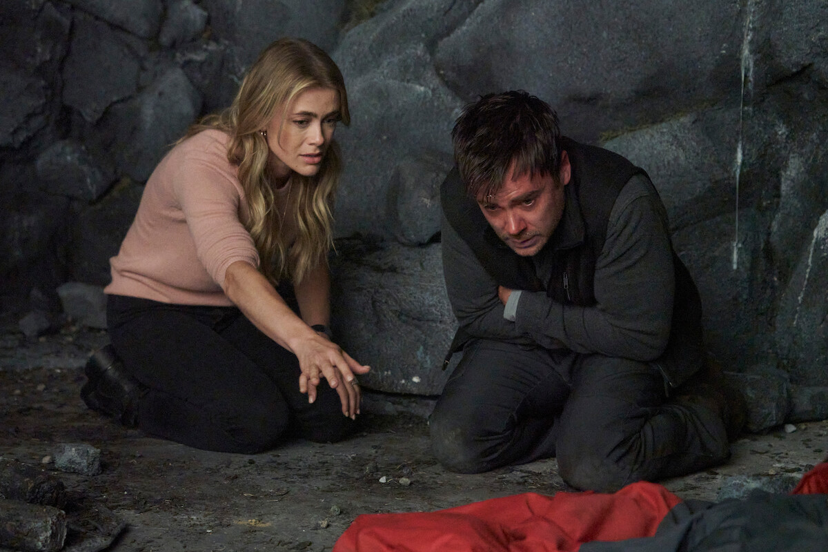 Melissa Roxburgh as Michaela Stone and Matt Long as Zeke Landon in Manifest Season 4.