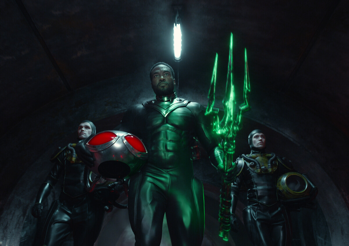 Yahya Abdul-Mateen II as David Kane unmasks his Black Manta suit in ‘Aquaman and the Lost Kingdom.’