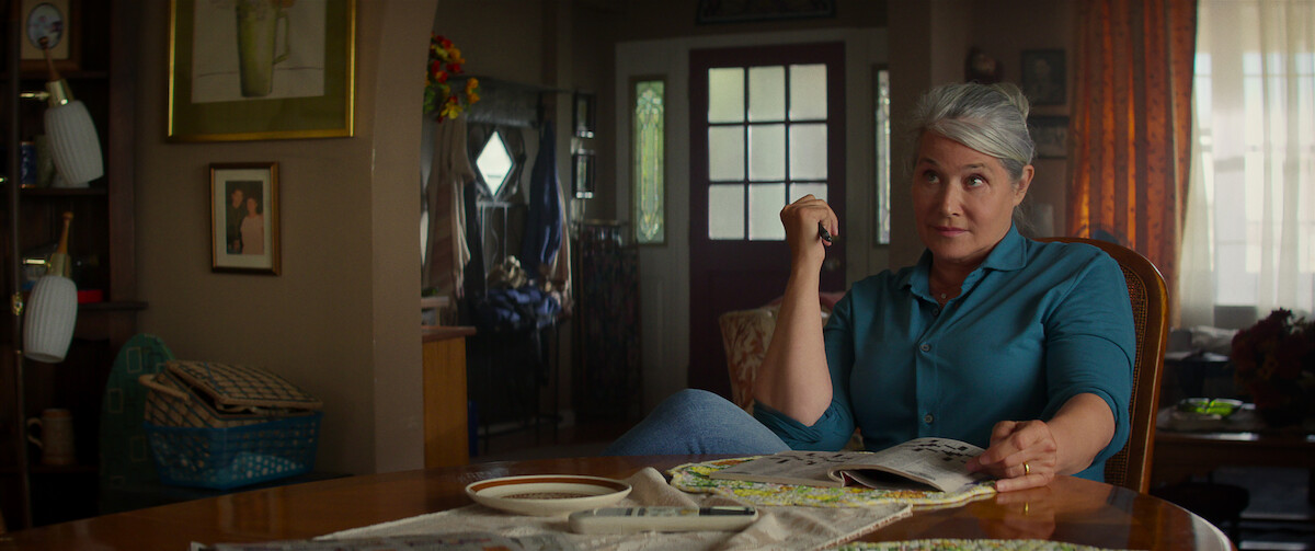 Lorraine Bracco as Lorraine McKenna in ‘The Union’