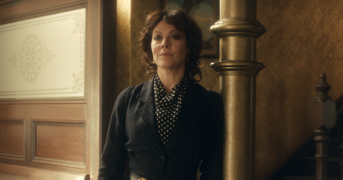 Aunt Polly threatens Grace in Season 1 of 'Peaky Blinders'