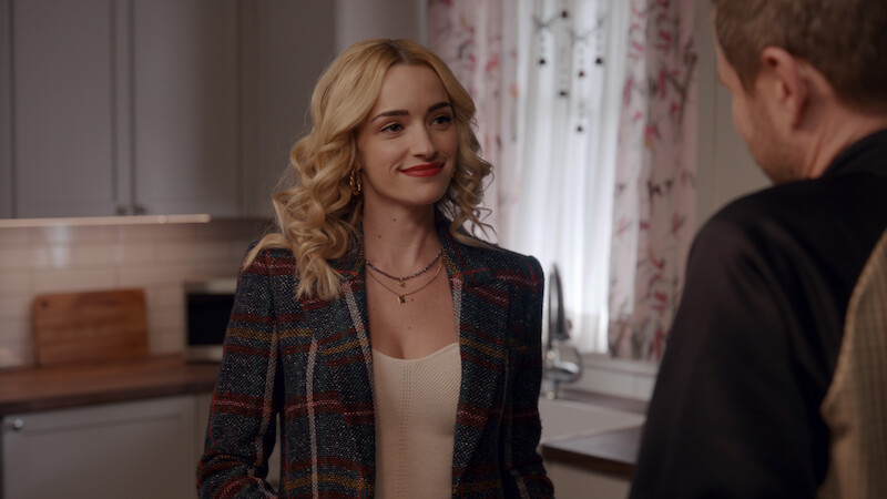 Georgia’s Coats in ‘Ginny & Georgia’