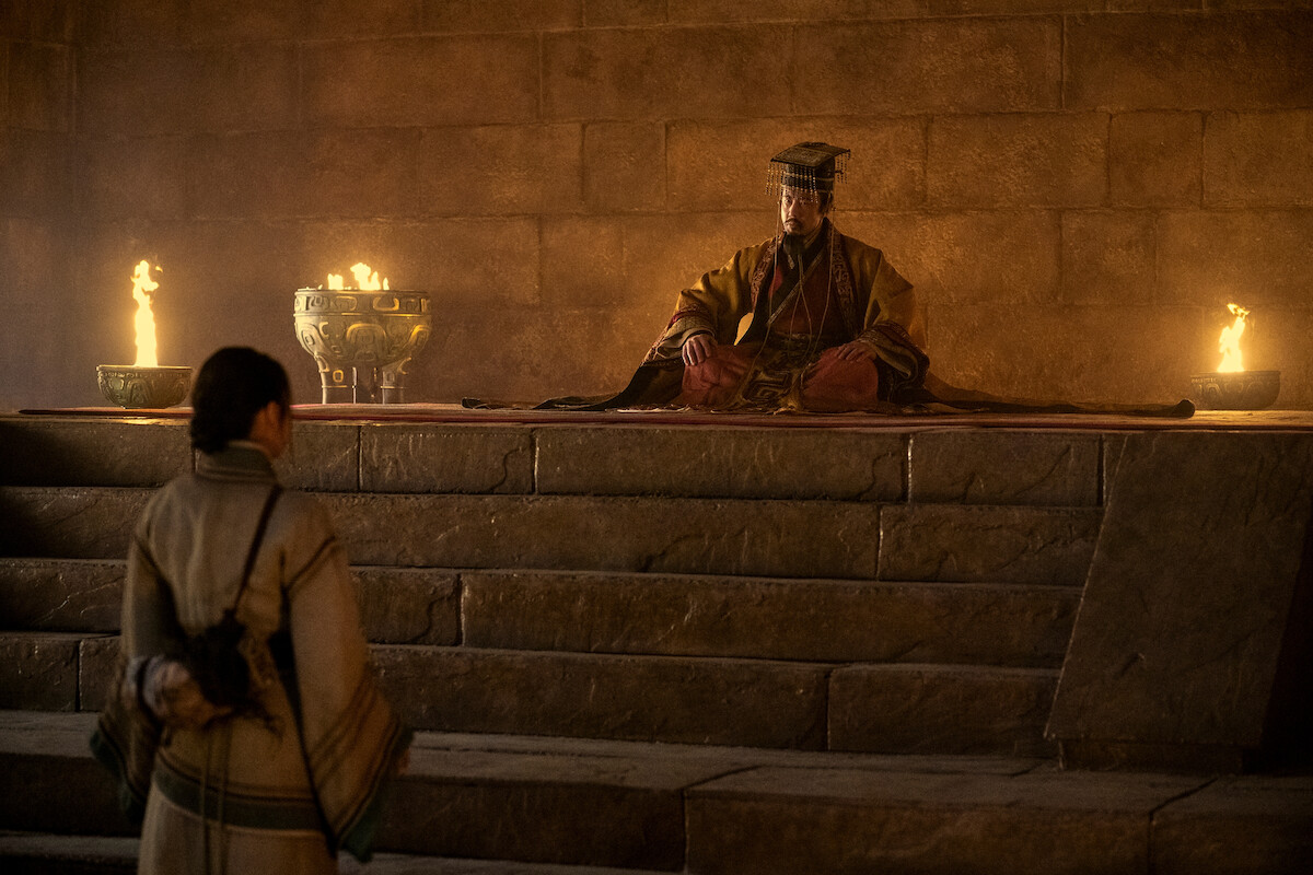 Jess Hong as Jin Cheng and Russell Yuen as Emperor Zhou in ‘3 Body Problem.’