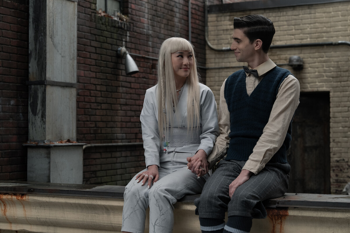 Yuyu Kitamura as Niko Sasaki and George Rexstrew as Edwin Payne in Episode 8 of ‘Dead Boy Detectives’