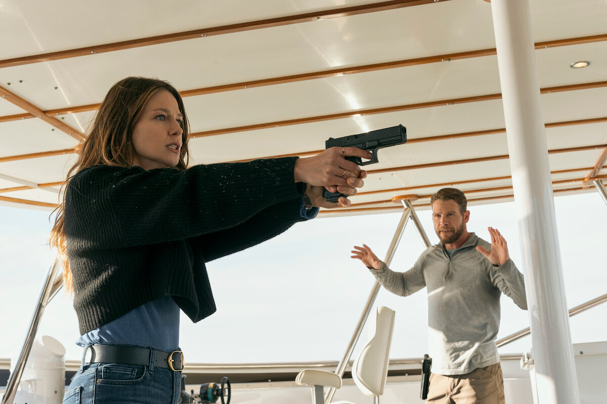 Melissa Benoist as Bree Buckley, Brett Zimmerman as Zach in ‘The Waterfront.’