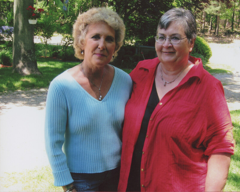 Witness Cindy Pravda (left) with Virginia Tilly (right), a former investigator with the Mutual UFO Network. - Witness Image Gallery slideshow