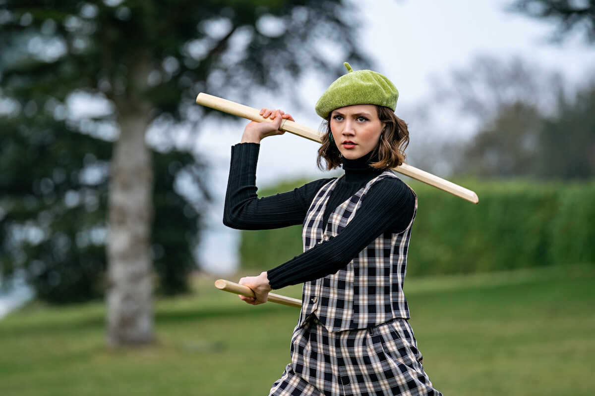 Iris Apatow (Krystal Kris)