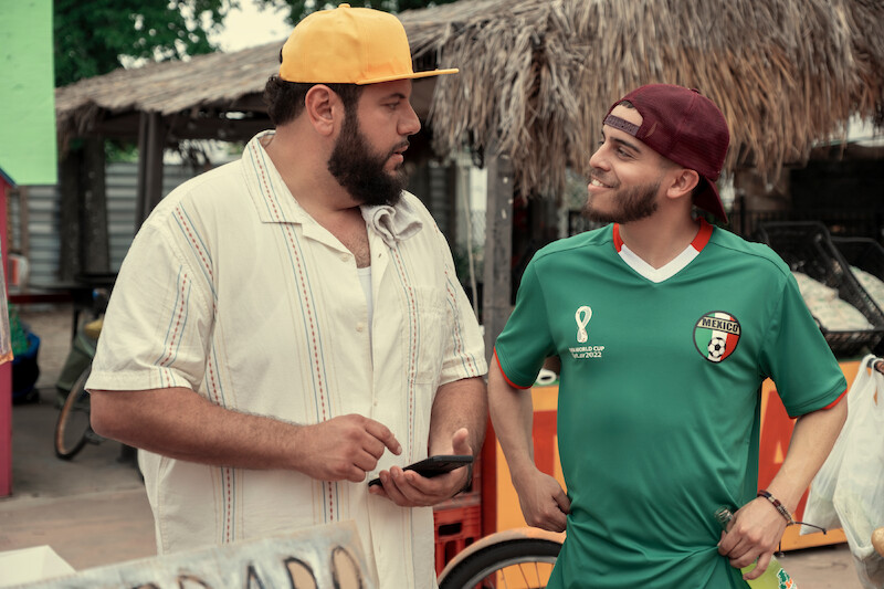 Mo Amer as Mo, Ralph Barbosa as Fernando in 'Mo' Season 2.