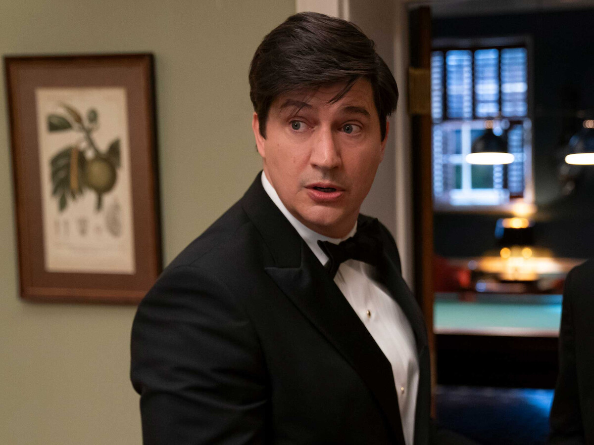 Ken Marino as Harry Hollinger in ‘The Residence.’