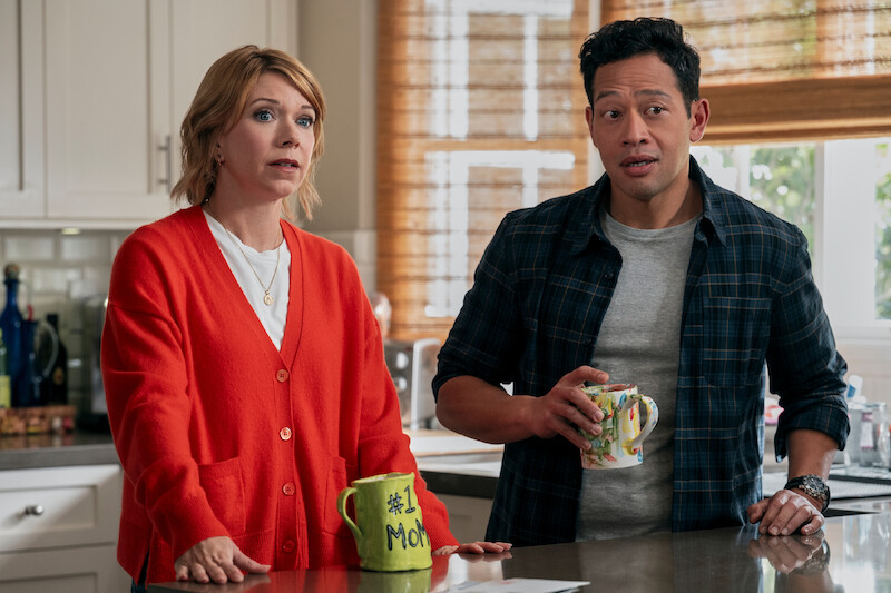 Mary Elizabeth Ellis as Emily, Eugene Cordero as Joel 'A Man on the Inside' Season 2