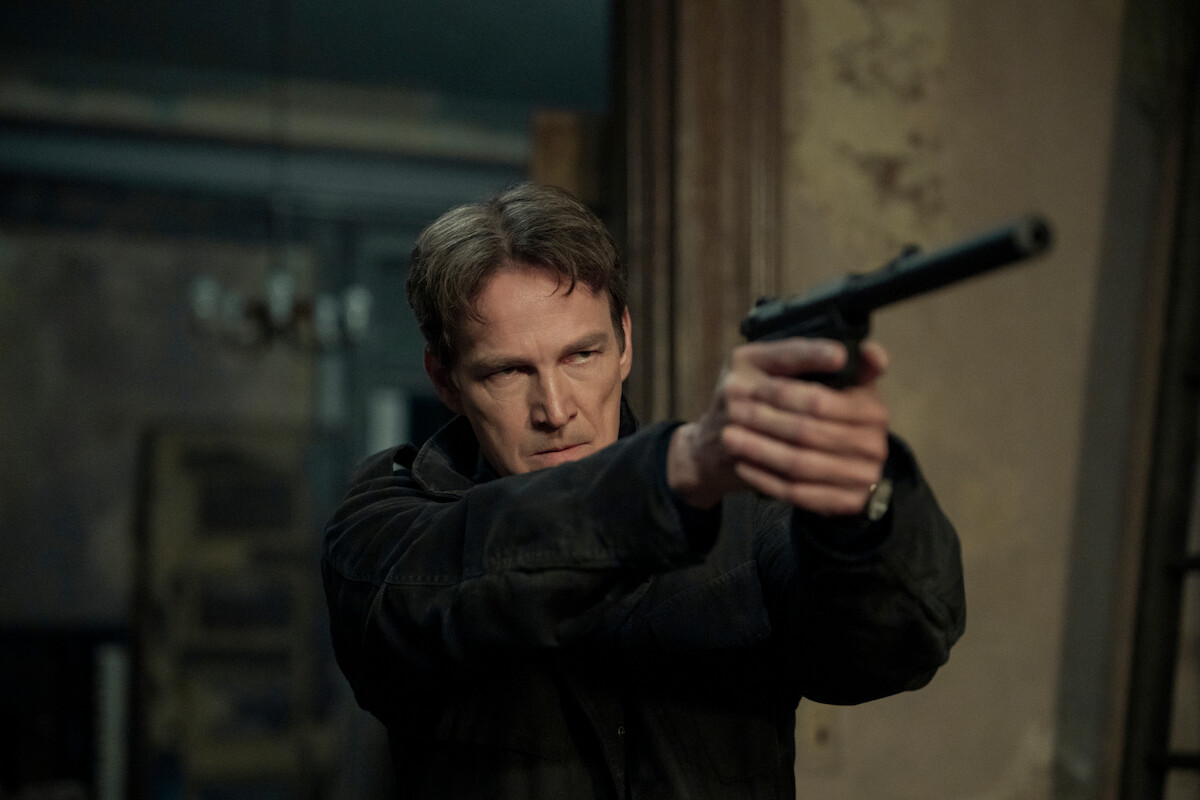 Stephen Moyer in ‘The Night Agent’ Season 3