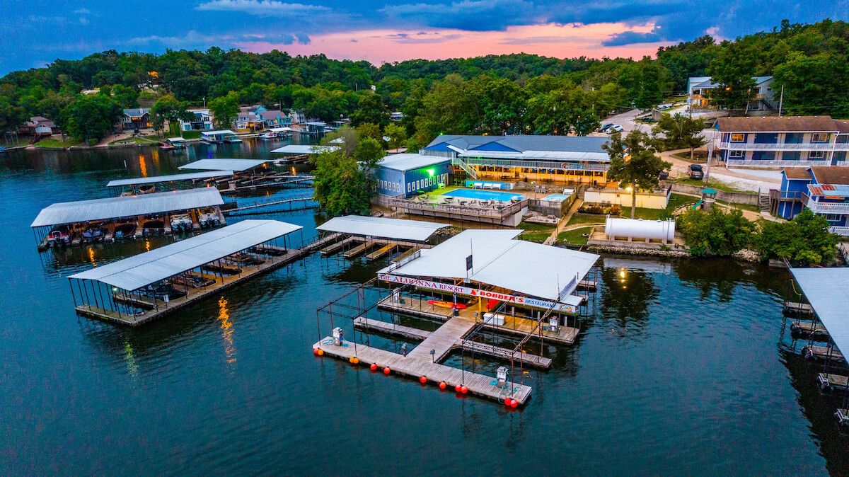 Inline Image: The Ultimate Ozarks Travel Guide Inline Image 2