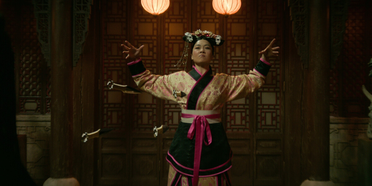 Tuyen Do prepares to fight as Ohval/Neyar  