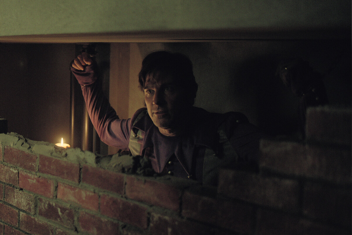 Michael Trucco as Rufus Griswold in The Fall of the House of Usher.