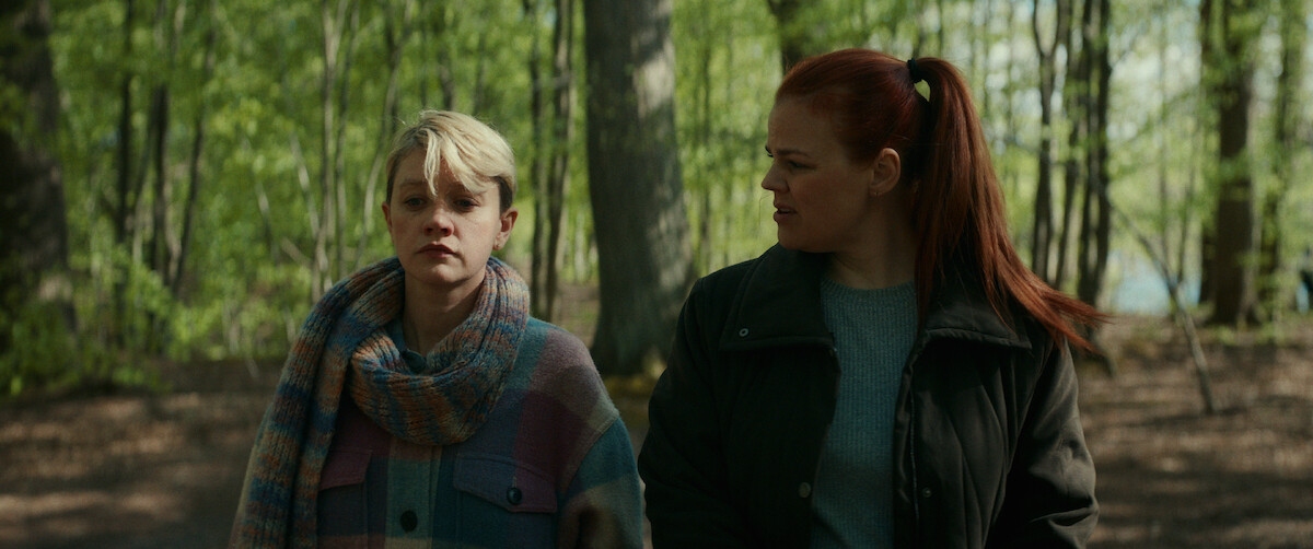 Fanny Louise Bernth as Pernille Kurzmann and Amalie Lindegård as Katja Lorentzen.
