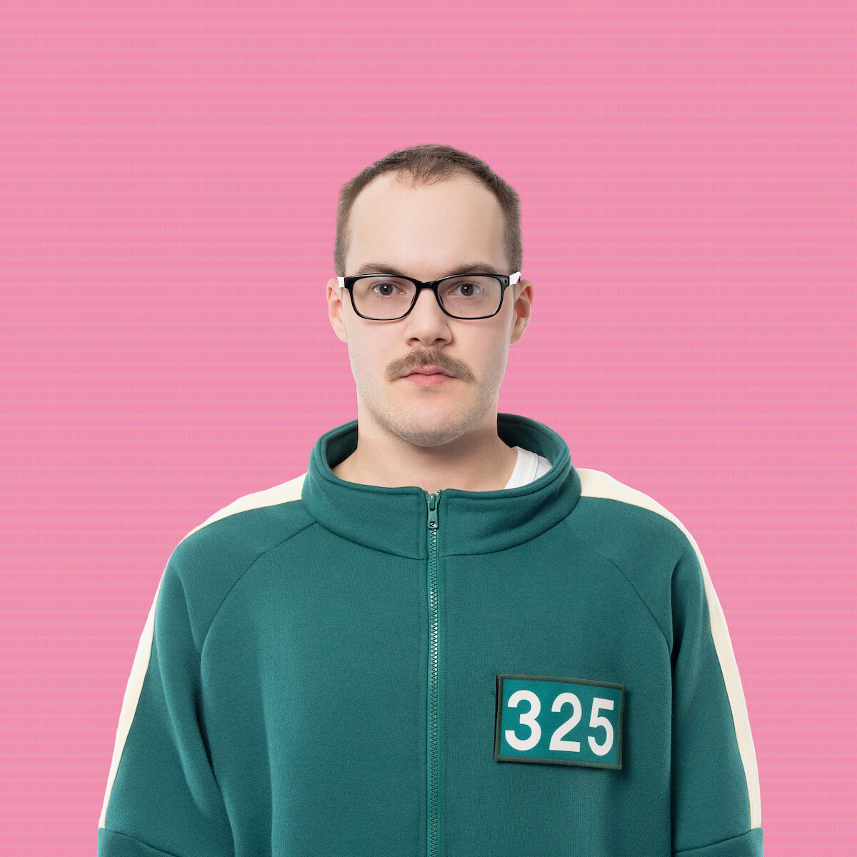 Ashton, Player 325