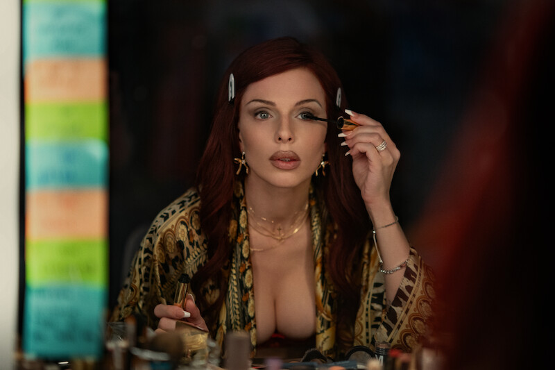 Julia Fox as Gloria in 'Night Always Comes.'