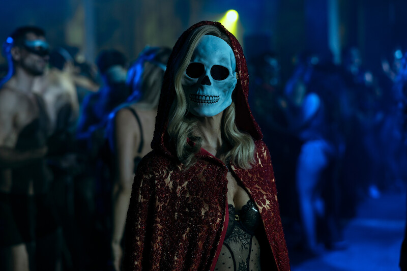 A woman in a mask 