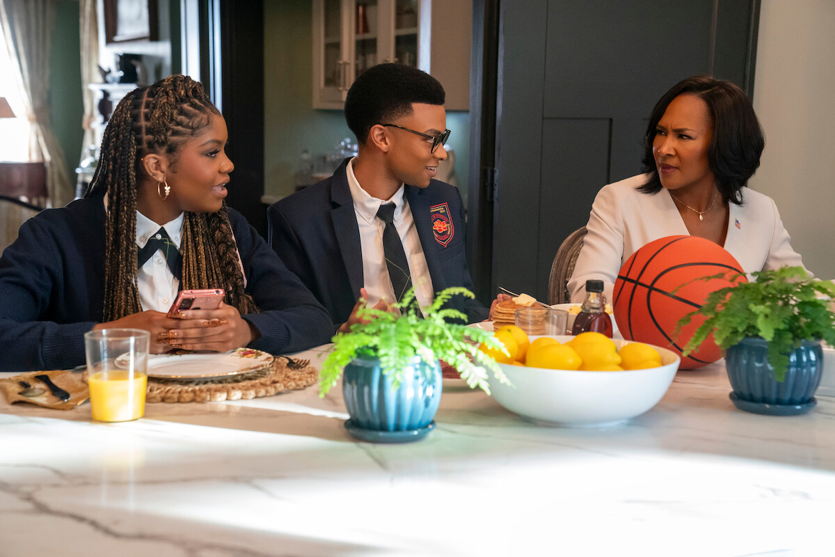 Drew Olivia Tillman as Lola Dunkerson, Tré Boyd as Titus Dunkerson, Terri J. Vaughn as Antoinette Dunkerson in ‘Miss Governor’