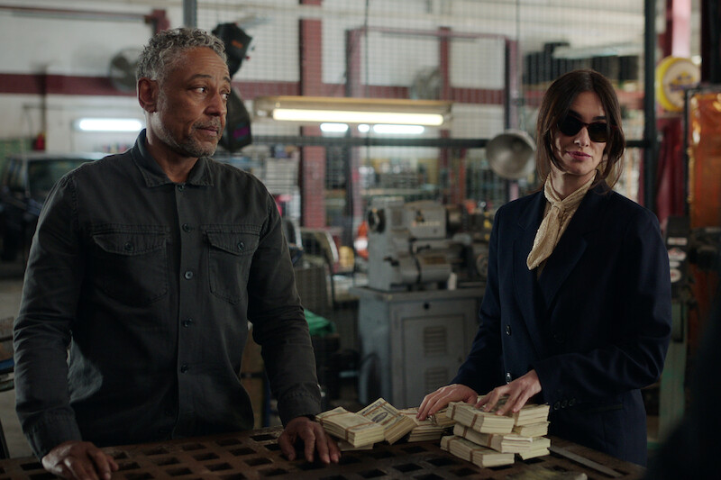 Leo Pap (Esposito) and Ava Mercer (Vega)