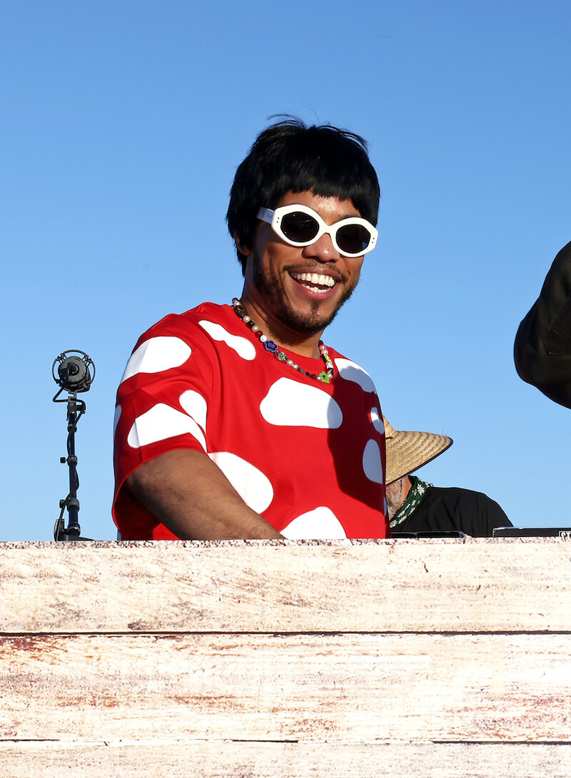 Fans attend Netflix global event for the celebration of One Piece at Santa Monica Pier in California. 