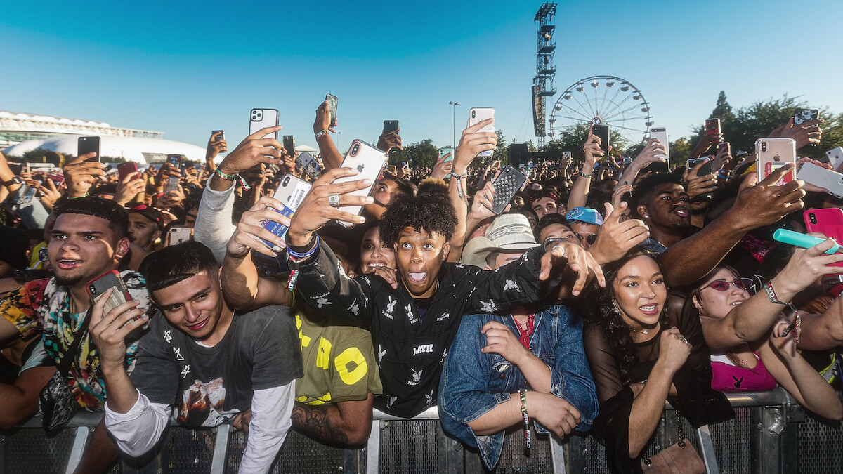  The crowd gathers in Trainwreck: The Astroworld Tragedy