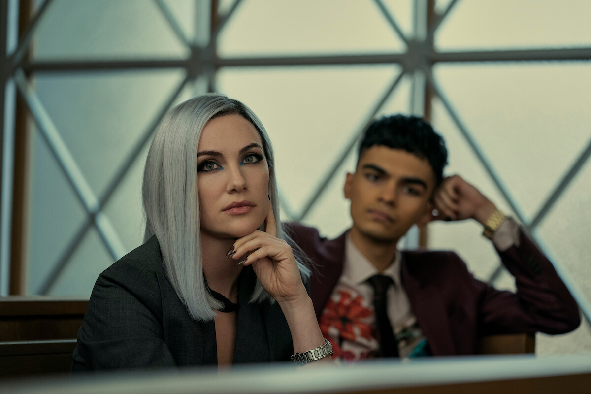 Kate Siegel as Camille L'Espanaye, Sauriyan Sapkota as Prospero Usher in episode 101 of The Fall of the House of Usher.