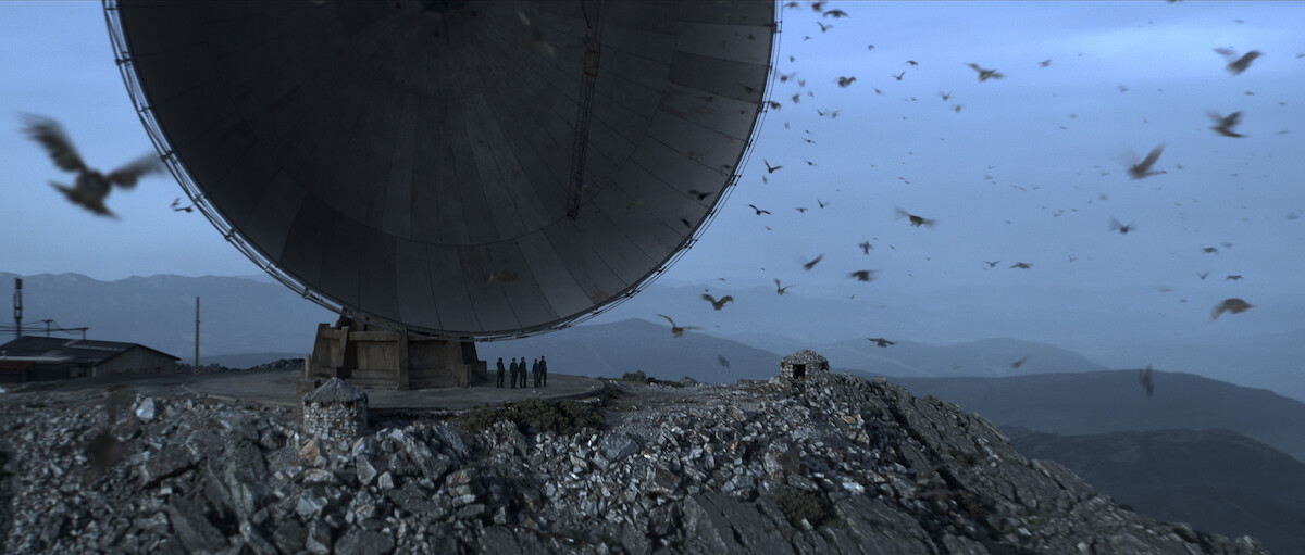 The antenna in Red Coast Base in ‘3 Body Problem.’