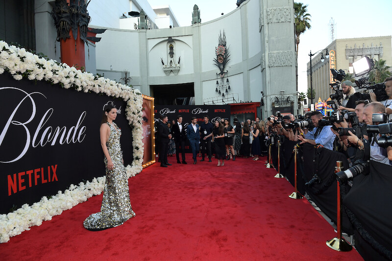 Ana de Armas poses on the red carpet - ‘Blonde’ Red Carpet Premier Photos 