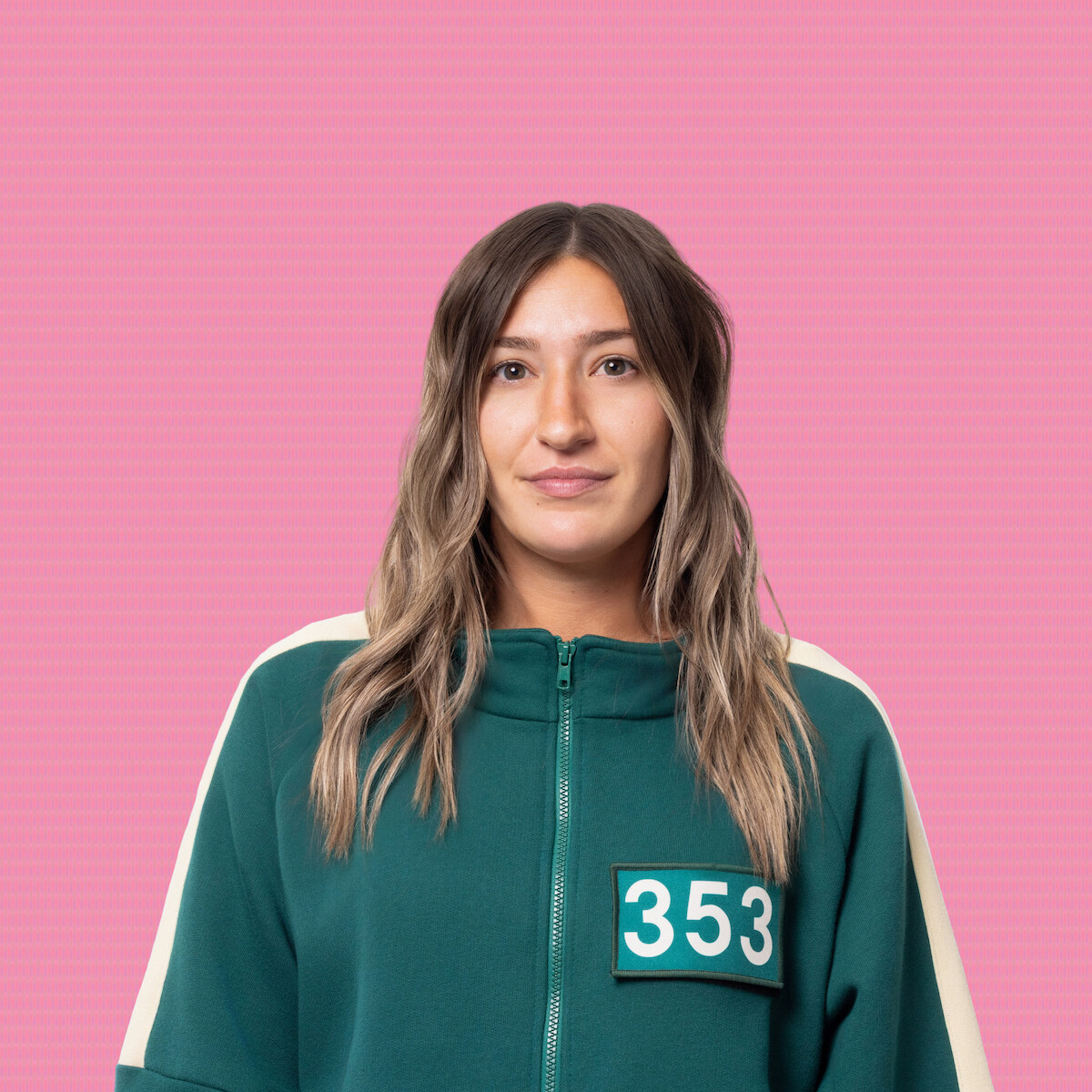 Alli, Player 353