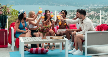 How ‘Dated & Related’ and ‘Too Hot to Handle’ Find Those Luxe Villas