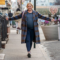 Amy Schumer as Lainy in 'Kinda Pregnant'.