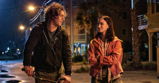 The ‘Along for the Ride’ Trailer Promises the YA Summer You Never Had