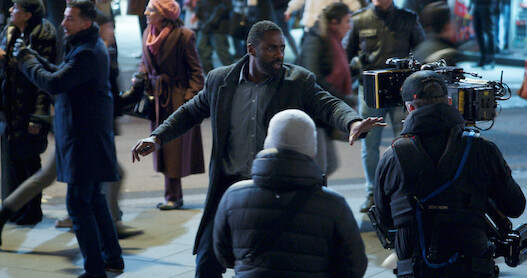 Idris Elba on set as John Luther.