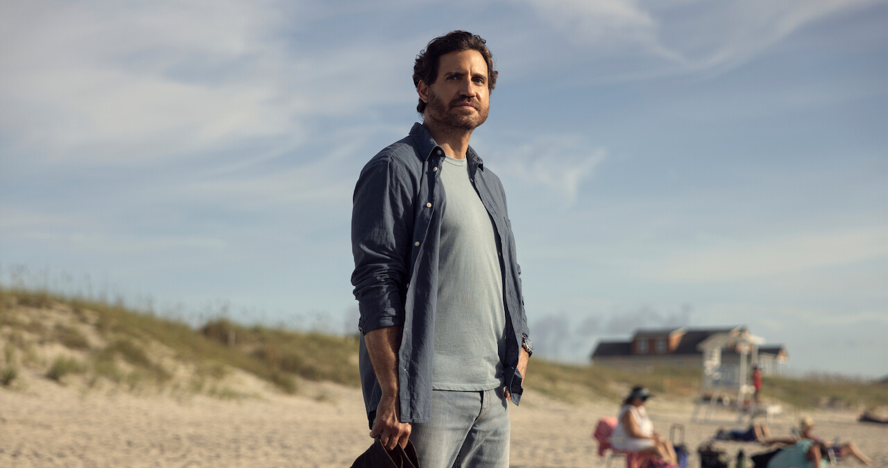 Edgar Ramirez as Mike Valentine in Florida Man