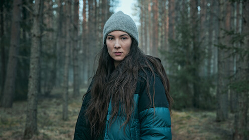 Léonie Vincent as Lejla Ness in 'The Glass Dome'