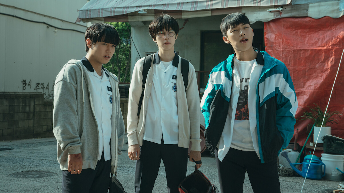 The Cast of Weak Hero: Class 1