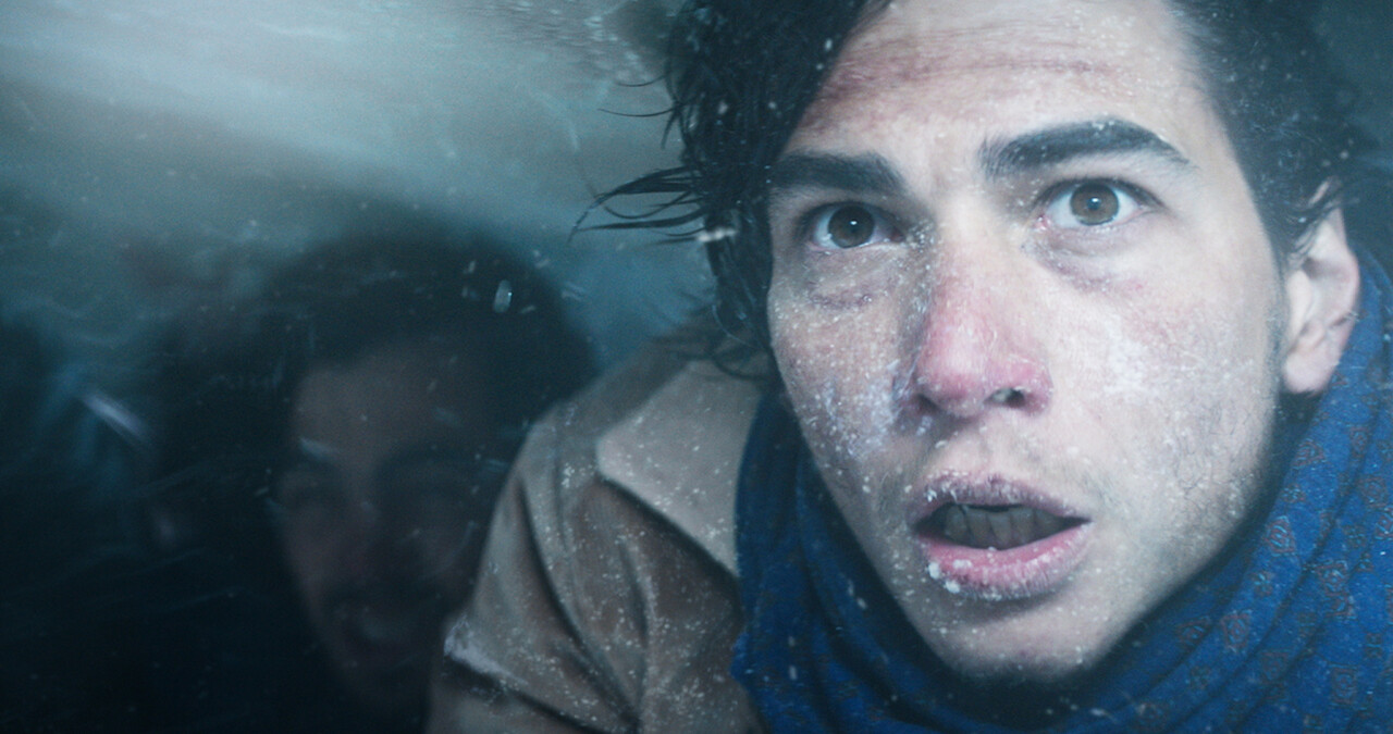 Still image from 'Society of the Snow'
