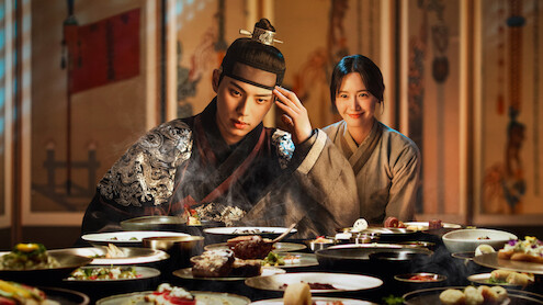 Lee Chae-min and Lim Yoon-a in 'Bon Appétit, Your Majesty'