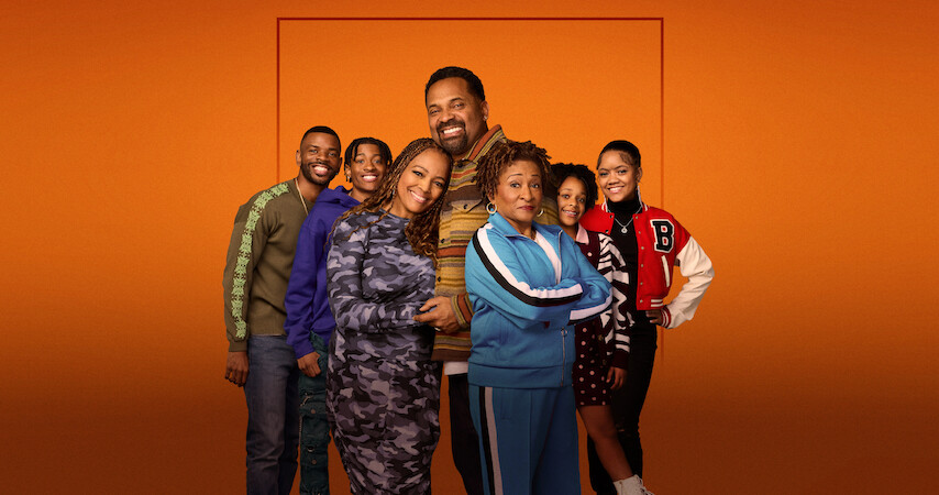 The cast of 'The Upshaws' poses together