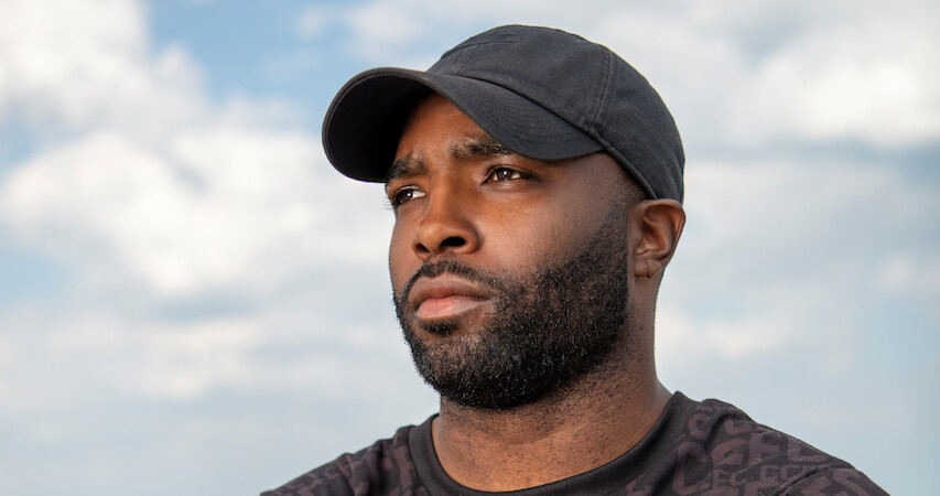 ‘Cheer’ Coach Vontae Johnson Hears the Criticism 